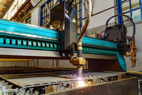 Fiber Laser Cutting Systems: Features, Benefits, and Industrial Uses
